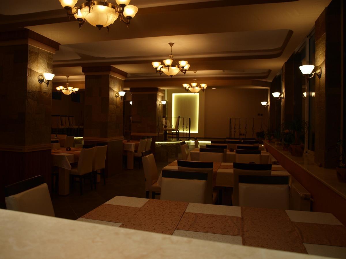 Hotel Mimoza Razgrad Екстер'єр фото