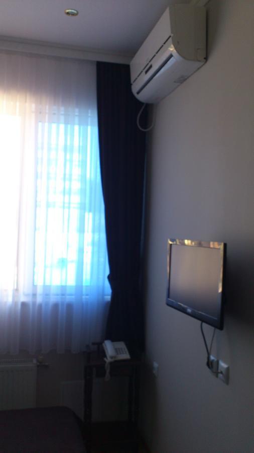 Hotel Mimoza Razgrad Екстер'єр фото