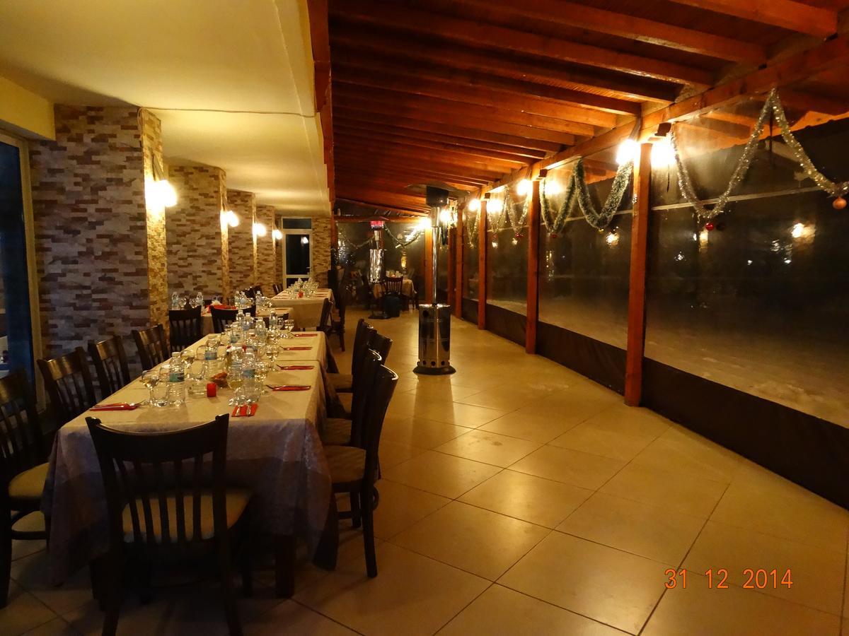 Hotel Mimoza Razgrad Екстер'єр фото