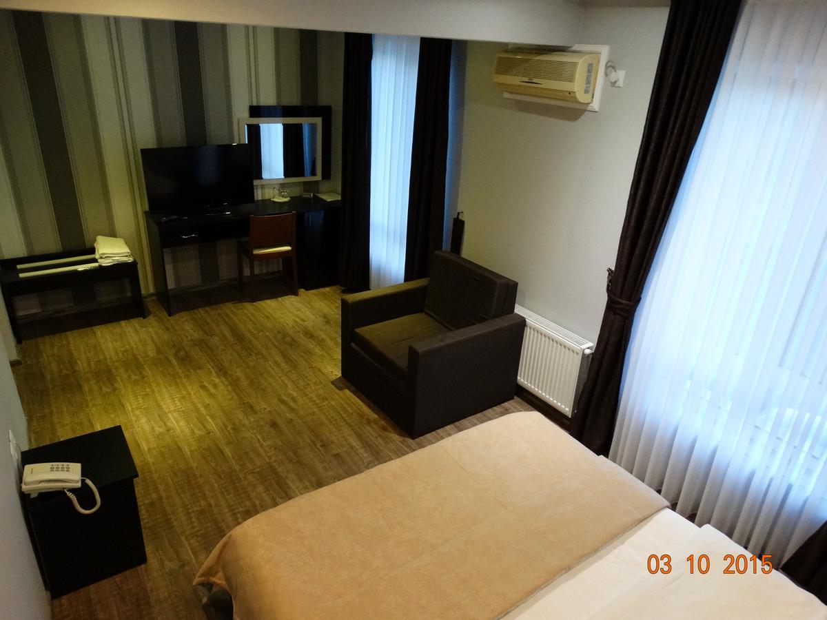 Hotel Mimoza Razgrad Екстер'єр фото