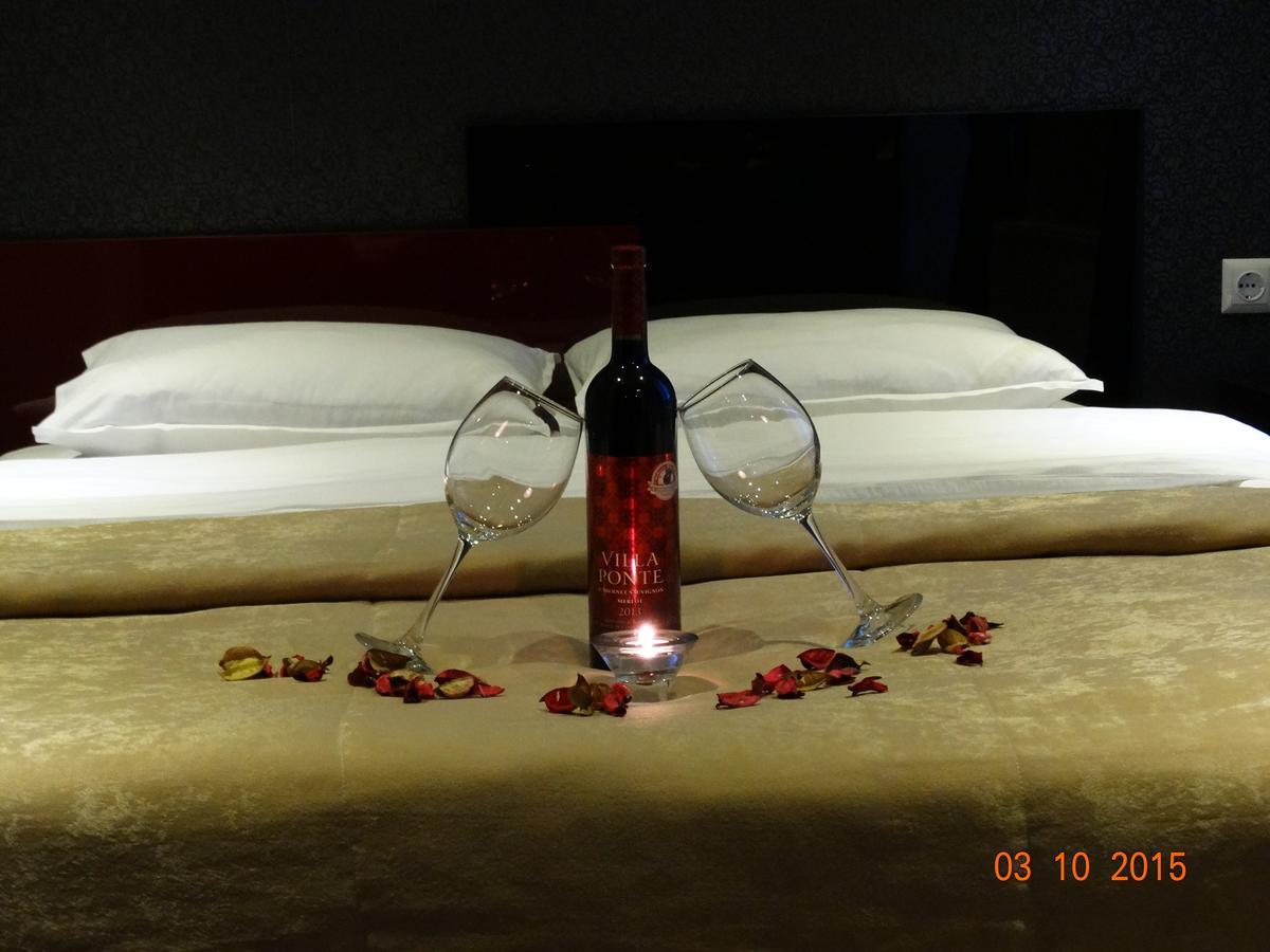 Hotel Mimoza Razgrad Екстер'єр фото