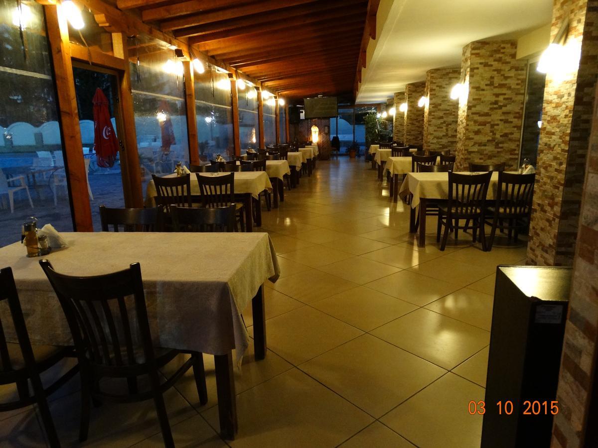 Hotel Mimoza Razgrad Екстер'єр фото