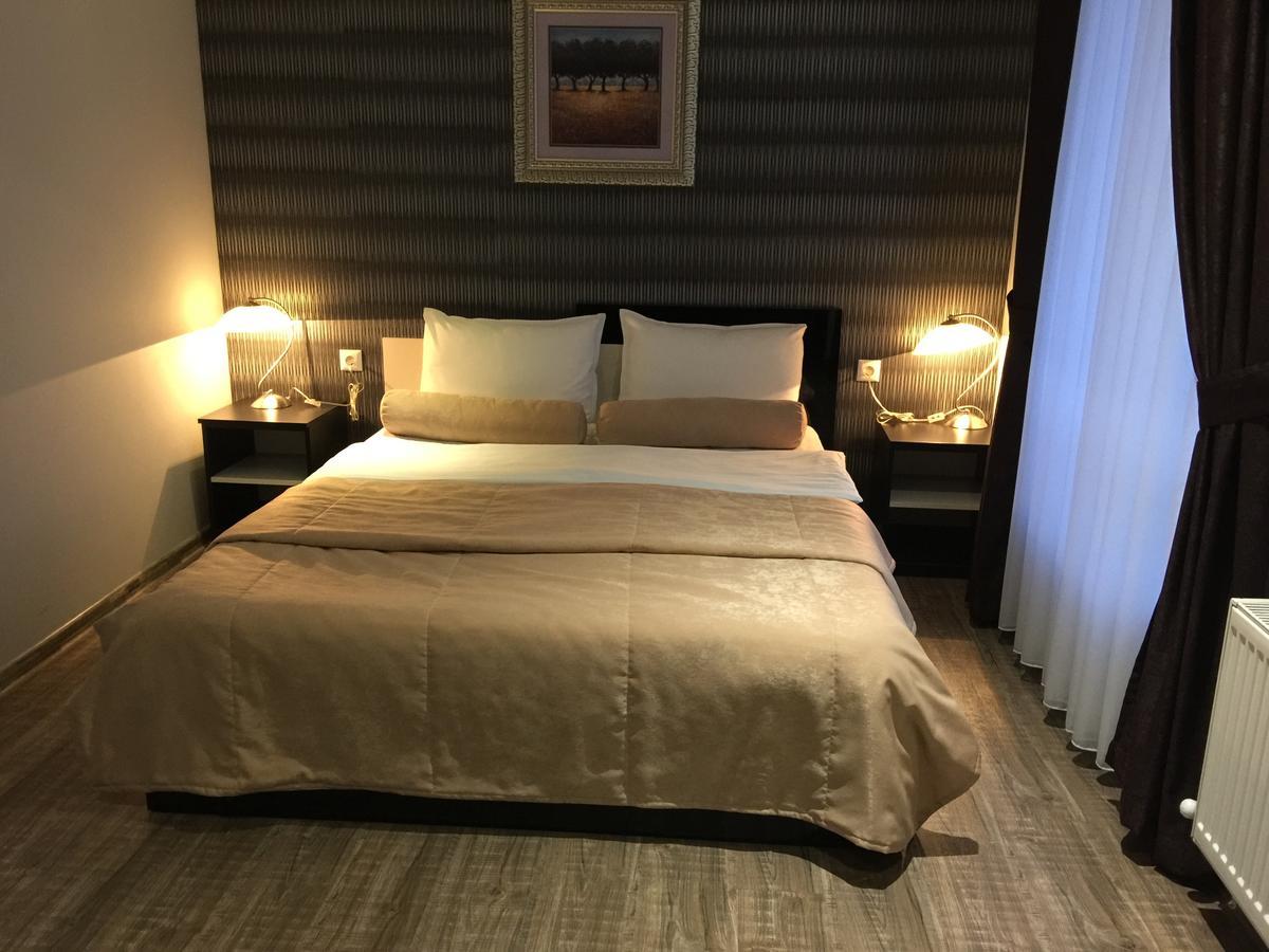 Hotel Mimoza Razgrad Екстер'єр фото